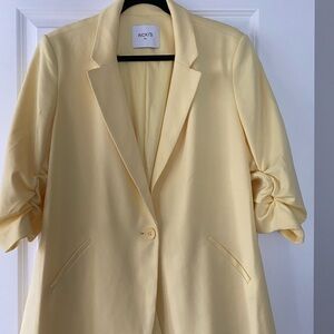 Ricki's Women's Light Yellow Blazer